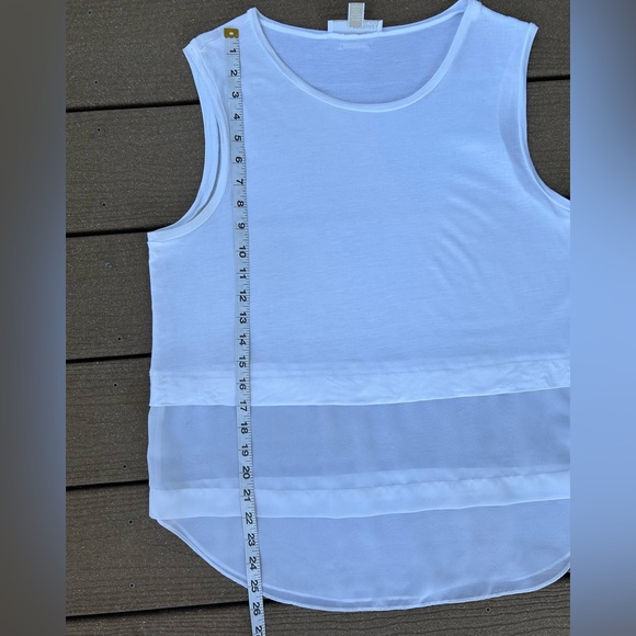 73. Michael Kors Women’s White Tiered Sleeveless Chiffon Hem Tank Top. Size XL - Picture 8 of 13